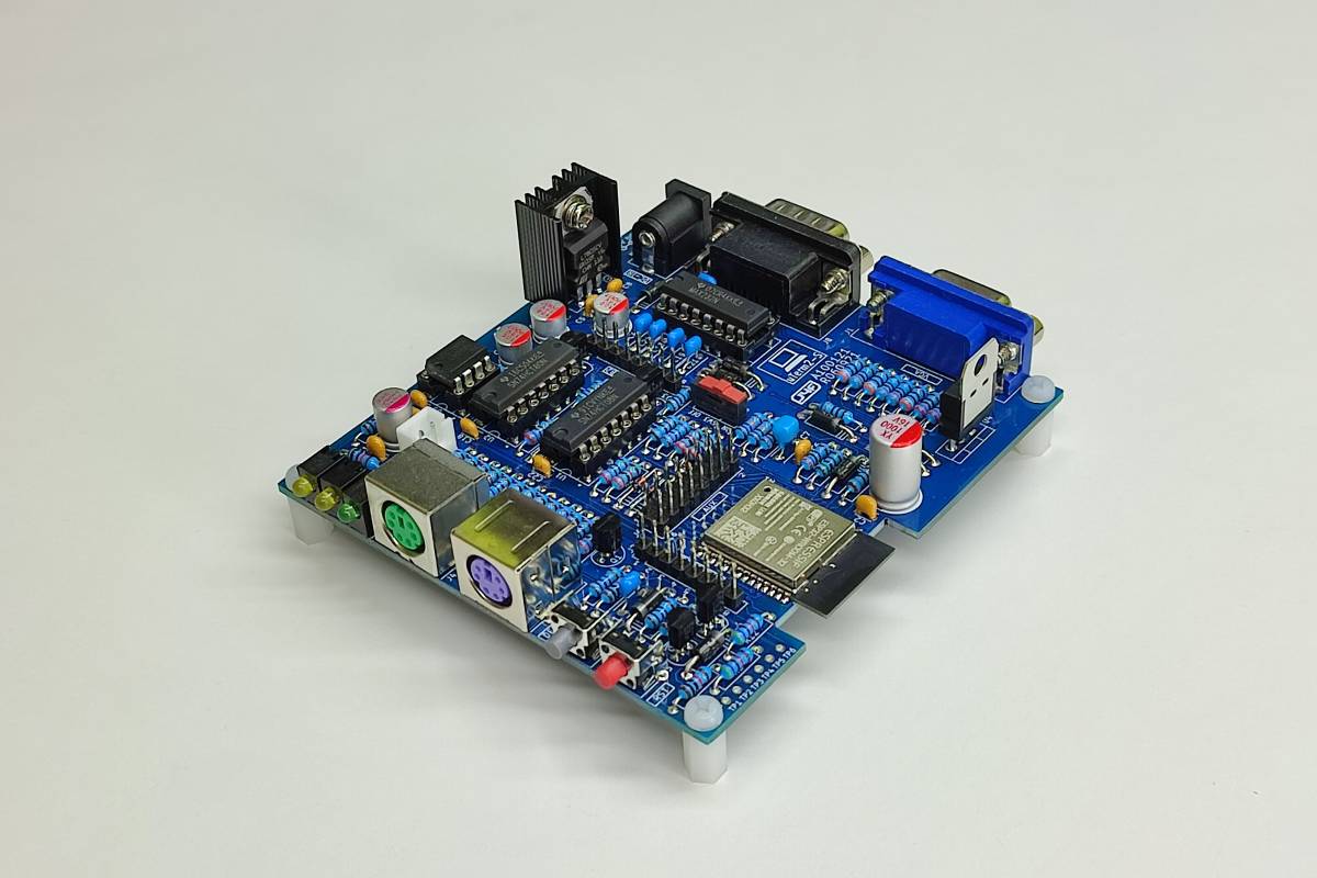 uterm2-s_02.jpg
